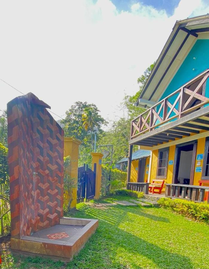 Hostal Portal Del Sol Capurgana Ngoại thất bức ảnh